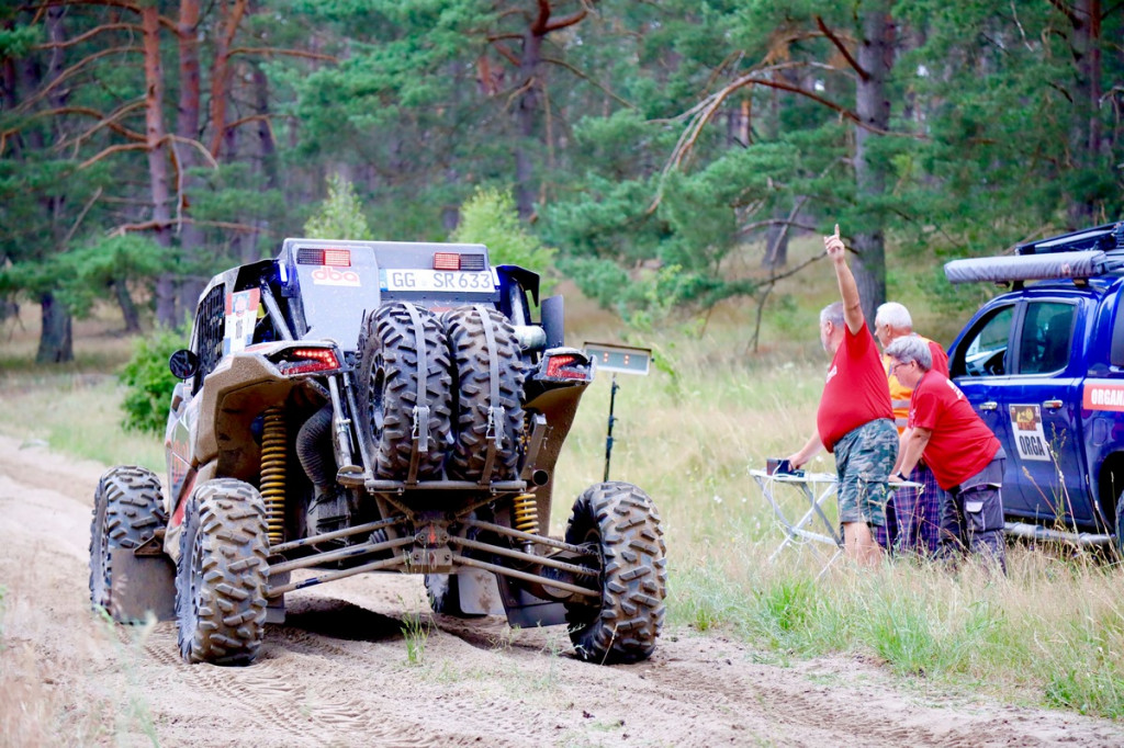 Europejski Dakar na drawskim poligonie