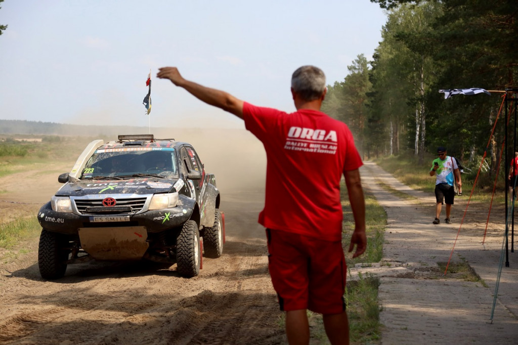 Europejski Dakar na drawskim poligonie