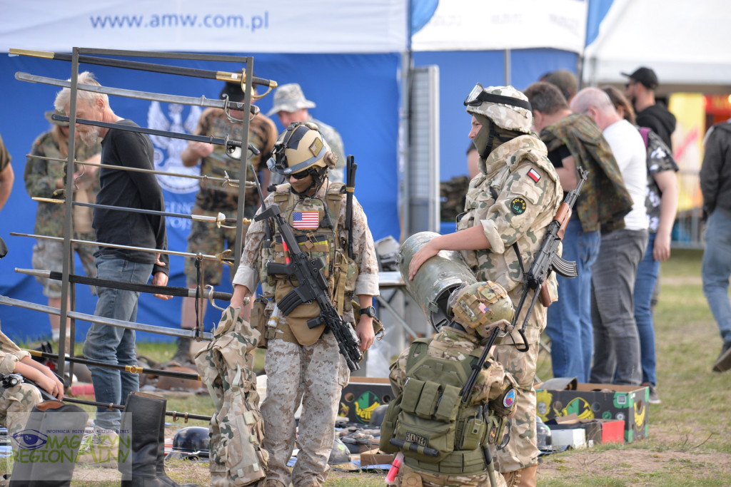 Gąsienice i Podkowy - Zlot Pojazdów Militarnych