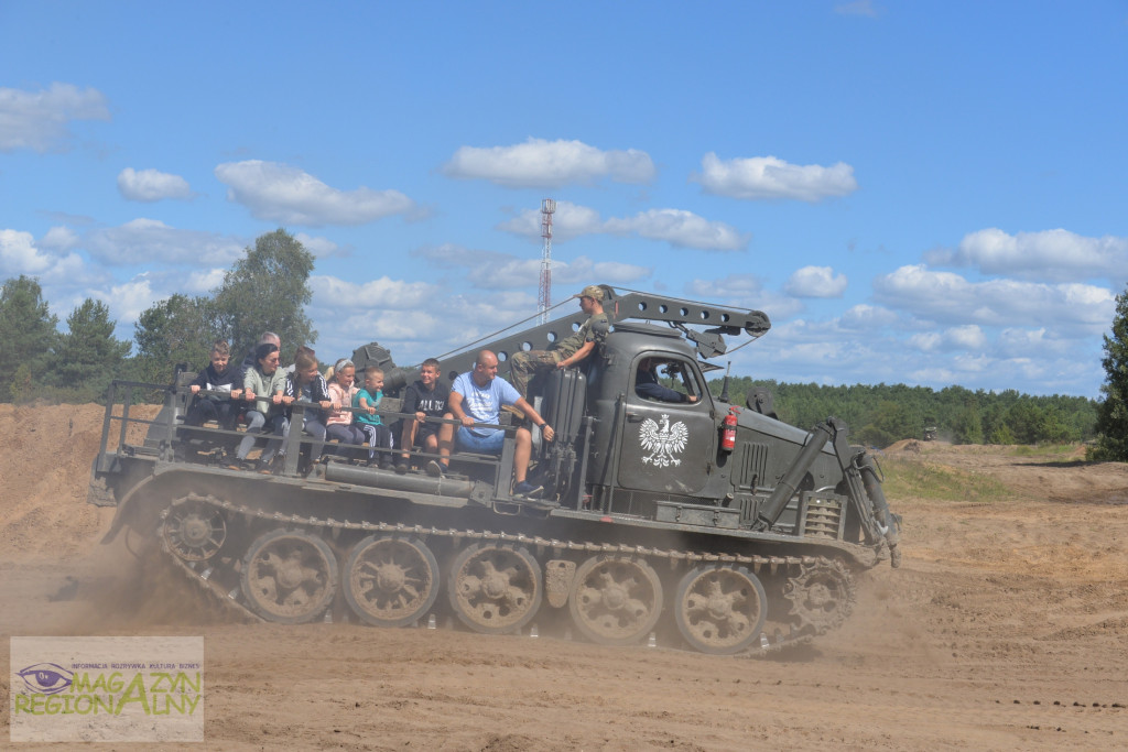 Gąsienice i Podkowy - Zlot Pojazdów Militarnych