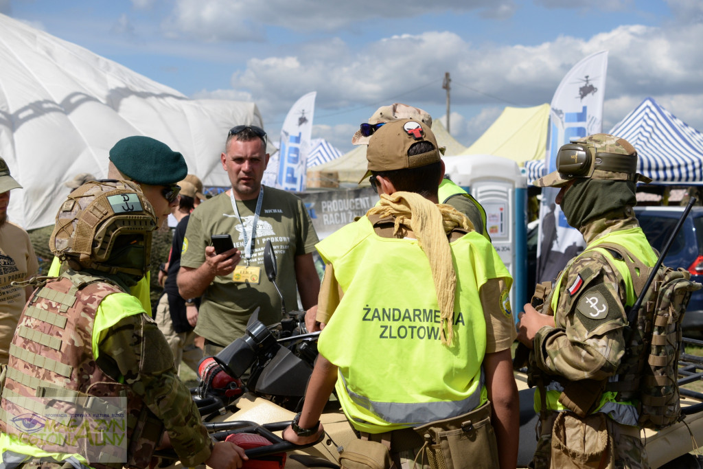 Gąsienice i Podkowy - Zlot Pojazdów Militarnych