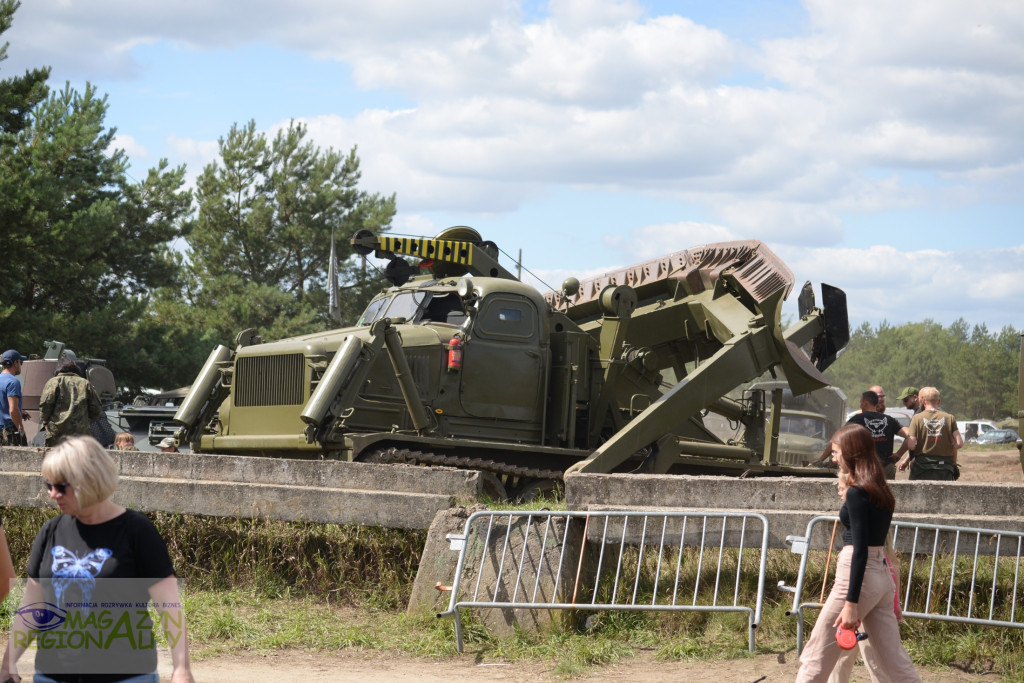 Gąsienice i Podkowy - Zlot Pojazdów Militarnych