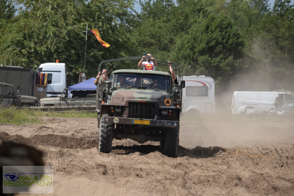 Gąsienice i Podkowy - Zlot Pojazdów Militarnych