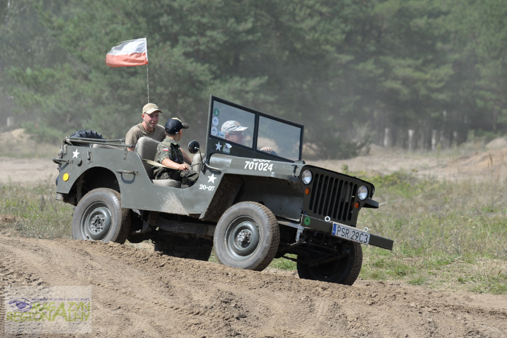 Gąsienice i Podkowy - Zlot Pojazdów Militarnych