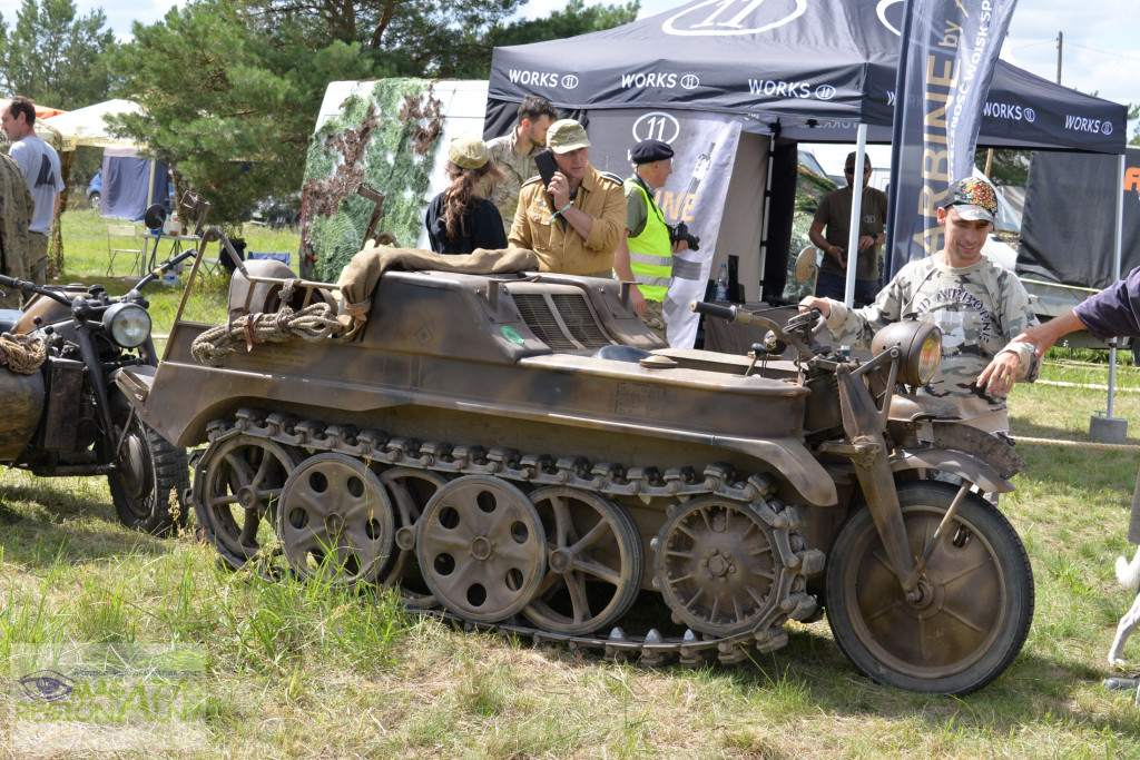 Gąsienice i Podkowy - Zlot Pojazdów Militarnych