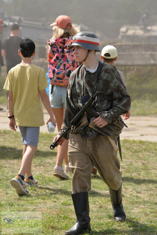 Gąsienice i Podkowy - Zlot Pojazdów Militarnych