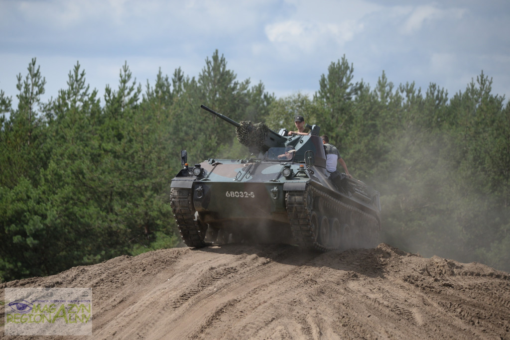 Gąsienice i Podkowy - Zlot Pojazdów Militarnych