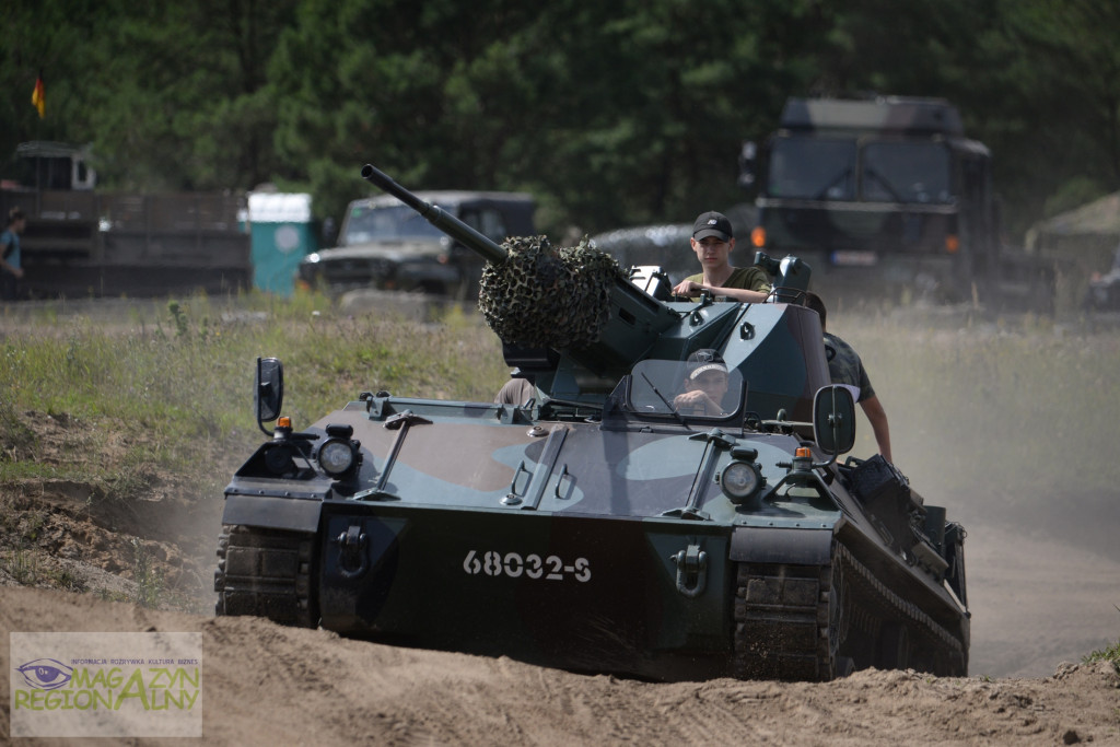 Gąsienice i Podkowy - Zlot Pojazdów Militarnych